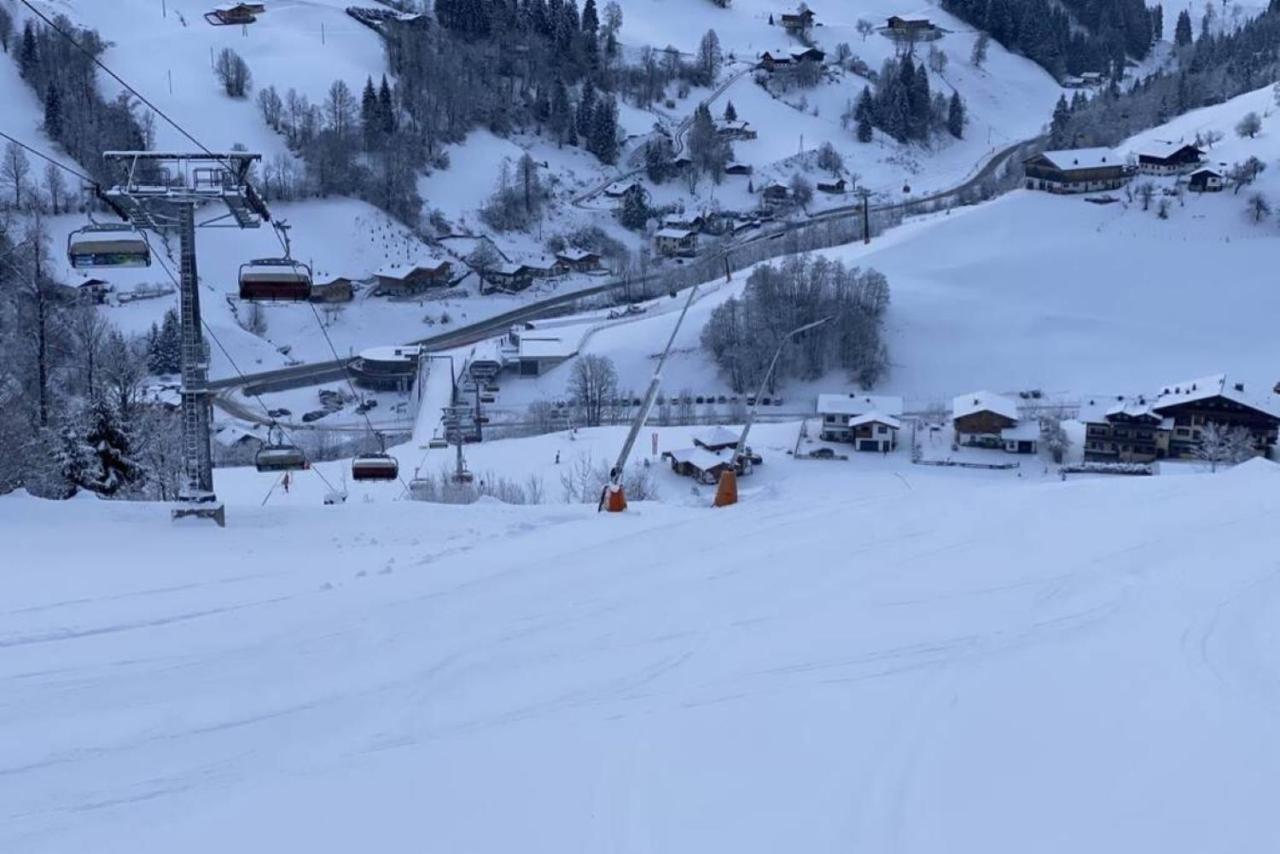 Appartement Mit Balkon Und Hallenbad Maria Alm am Steinernen Meer Buitenkant foto